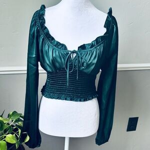 Altar’d State Long Sleeve Crop Top Green Size L